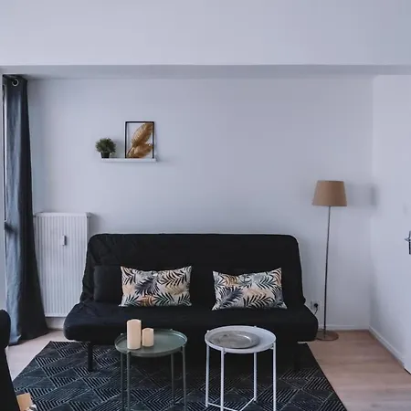 Marcel Langer: Newly Renovated Studio / Saint-agne